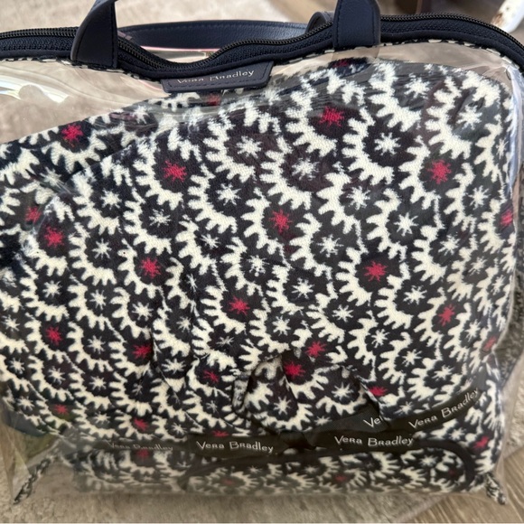 New Vera Bradley travel gift set, blanket, pillow, mask,...
